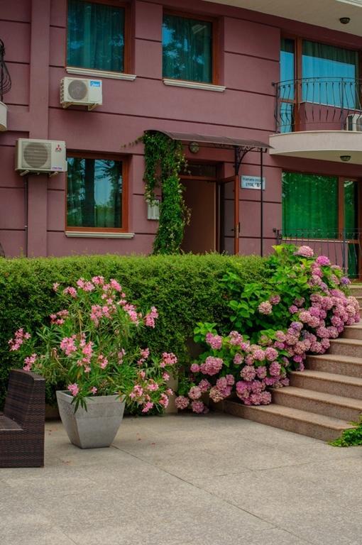 Purple Star Apartments Saints Constantine and Helena Esterno foto